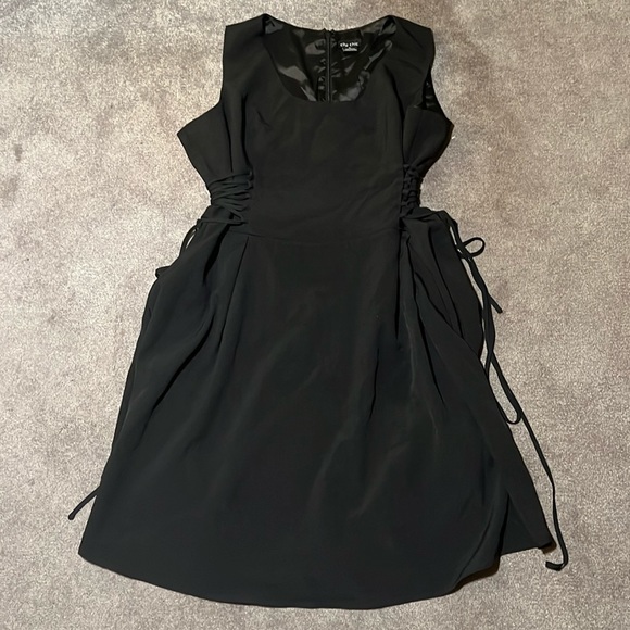 City Chic Side Tie Lace Up Cinched Waist Fit and Flare Sleeveless Dress Size XL - Picture 1 of 5